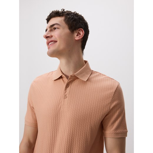 Reserved - Strukturalne polo regular fit - brudny róż ze sklepu Reserved w kategorii T-shirty męskie - zdjęcie 183617270