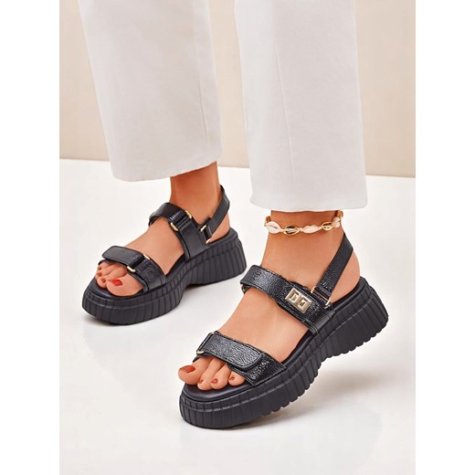 Royalfashion Damskie sandały na grubszej podeszwie Aganda ze sklepu royalfashion.pl w kategorii Sandały damskie - zdjęcie 183625503