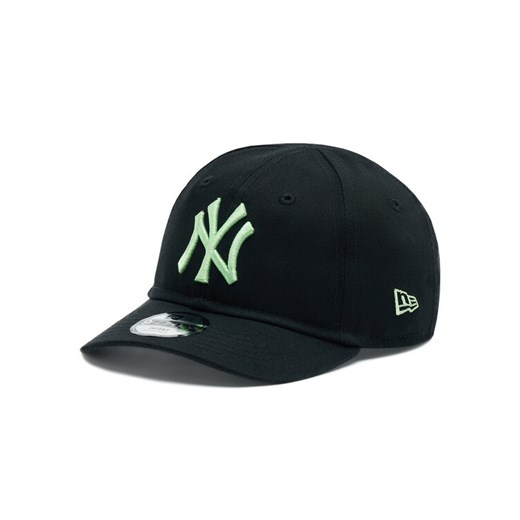 Czapka z daszkiem New Era Infants NY Yankees League Essential 60357928 Czarny ze sklepu eobuwie.pl w kategorii Czapki z daszkiem męskie - zdjęcie 183629153