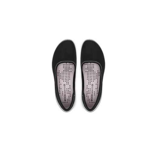 Czarne balerinki Ecco na wiosnę 
