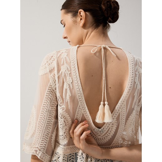 Reserved - Narzutka plażowa z wiązaniem - kremowy Reserved L Reserved