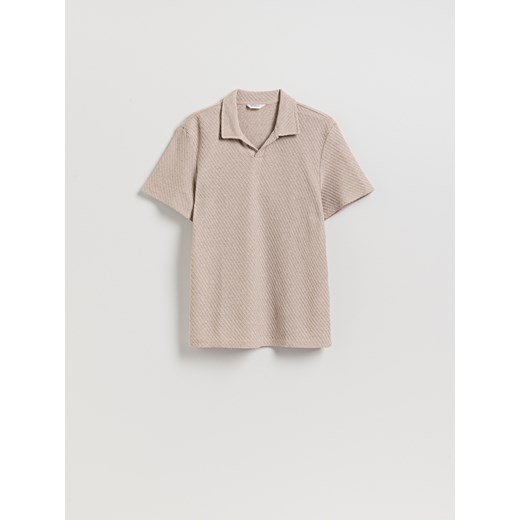 Reserved - Strukturalne polo comfort fit - beżowy ze sklepu Reserved w kategorii T-shirty męskie - zdjęcie 183636742