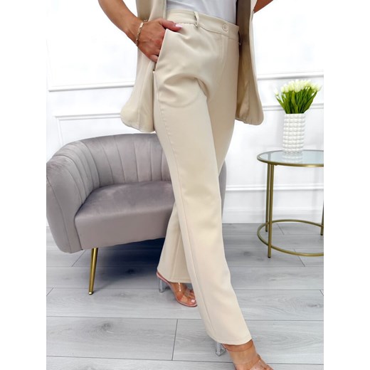 Beżowe Eleganckie Spodnie w Kant ze sklepu ModnaKiecka.pl w kategorii Spodnie damskie - zdjęcie 183640553