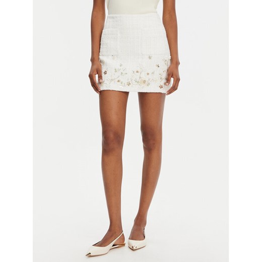 Elisabetta Franchi Spódnica mini GO-108-52E2-V400 Écru Regular Fit ze sklepu MODIVO w kategorii Spódnice - zdjęcie 183652412