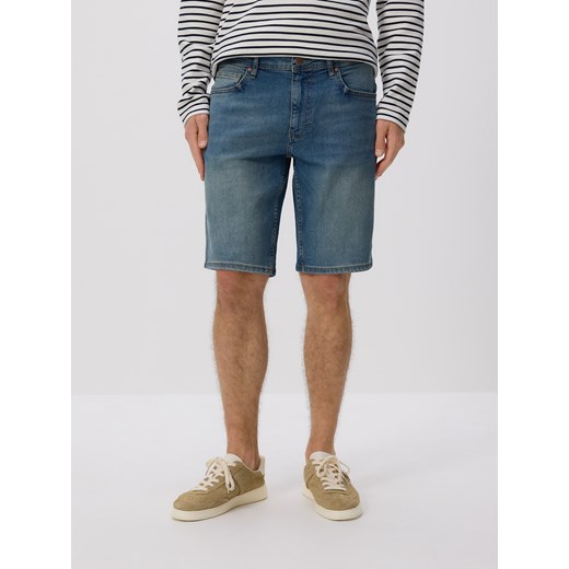 Reserved - Jeansowe szorty slim fit - indigo jeans ze sklepu Reserved w kategorii Spodenki męskie - zdjęcie 183662391