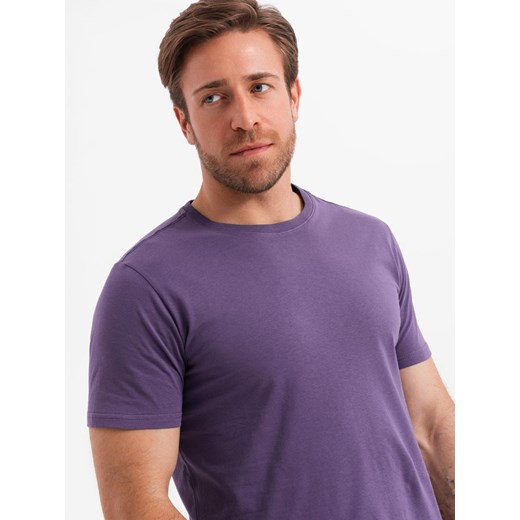 Męski klasyczny bawełniany T-shirt BASIC - fioletowy V13 OM-TSBS-0146 ze sklepu ombre w kategorii T-shirty męskie - zdjęcie 183664470