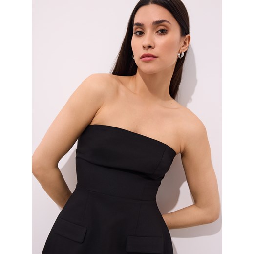 Mohito sukienka z okrągłym dekoltem czarna na lato mini bez rękawów 