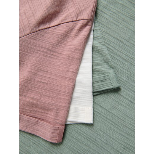 Różowy t-shirt męski Reserved z krótkim rękawem 