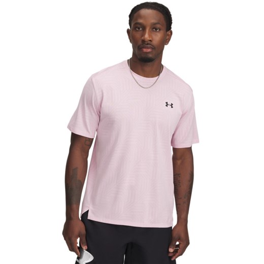 Męska koszulka treningowa Under Armour UA Tech Vent Geotessa SS - różowa ze sklepu Sportstylestory.com w kategorii T-shirty męskie - zdjęcie 183666071
