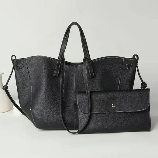 Duża skórzana torba z kosmetyczką - Czarny ze sklepu Intimica.pl w kategorii Torby Shopper bag - zdjęcie 183677412