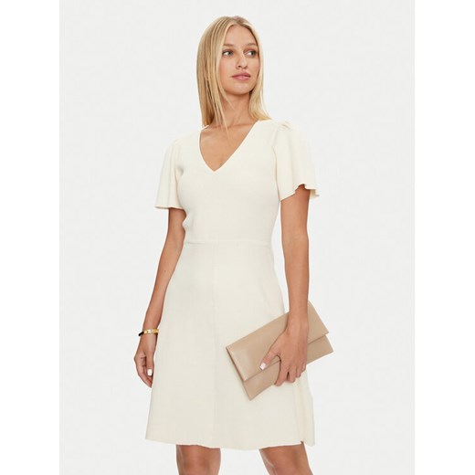 DKNY Sukienka codzienna DD4EN992 Beżowy Slim Fit - id: 0000304218781 - marki DKNY - 183689333 DKNY Sukienka codzienna DD4EN992 Beżowy Slim Fit ze sklepu MODIVO w kategorii Sukienki - zdjęcie 183689333