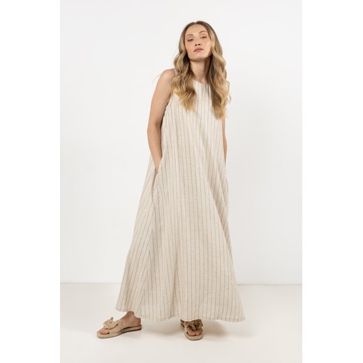 Trapezowa sukienka maxi w delikatne prążki - mocca ze sklepu Cudmoda w kategorii Sukienki - zdjęcie 183696434