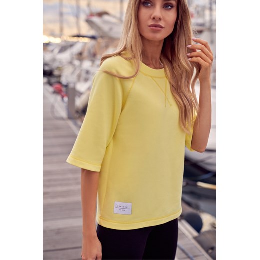 Bluza z krótkimi rękawami - cytrynowa ze sklepu Cudmoda w kategorii Bluzy damskie - zdjęcie 183696561