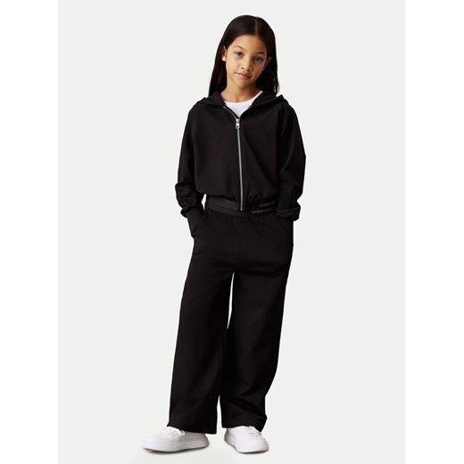 Calvin Klein Jeans Dres Logo Tape IG0IG02817 M Czarny Regular Fit ze sklepu MODIVO w kategorii Dresy chłopięce - zdjęcie 183706314