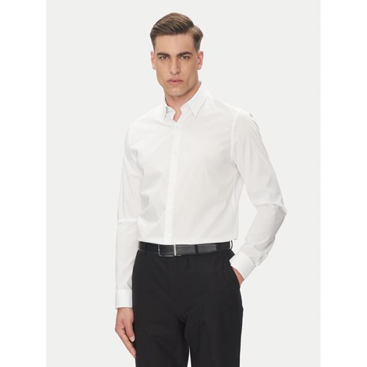 Calvin Klein Koszula Essential LV019EU030 Biały Slim Fit ze sklepu MODIVO w kategorii Koszule męskie - zdjęcie 183706383