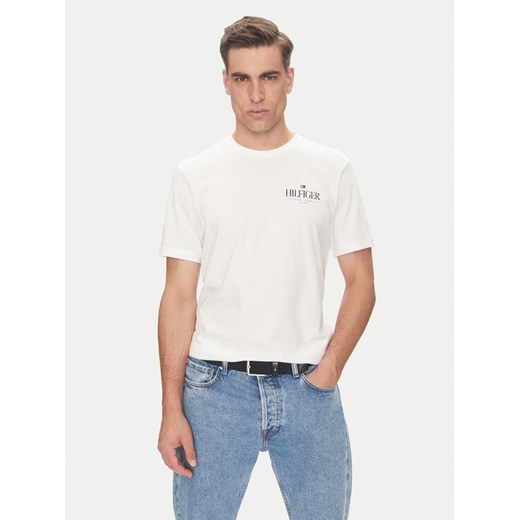 Tommy Hilfiger T-Shirt Stack MW0MW39355 Biały Regular Fit ze sklepu MODIVO w kategorii T-shirty męskie - zdjęcie 183706631