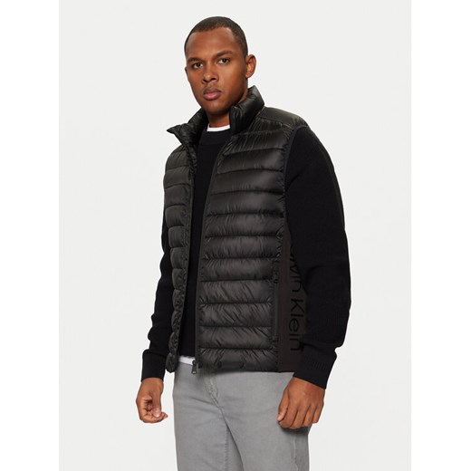 Calvin Klein Bezrękawnik Side Logo K10K108292 Czarny Regular Fit ze sklepu MODIVO w kategorii Kamizelki męskie - zdjęcie 183725112