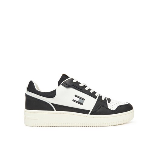 Sneakersy Tommy Jeans Tjm Retro Basket EM0EM01610 Biały ze sklepu eobuwie.pl w kategorii Buty sportowe męskie - zdjęcie 183747462