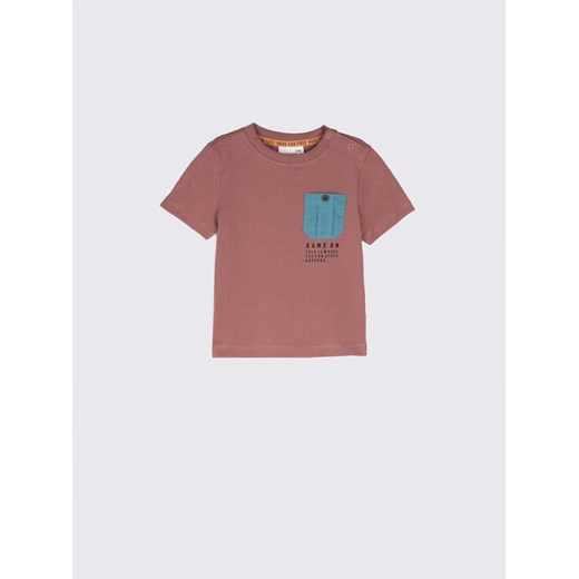 Coccodrillo T-Shirt WC2143203HUG Bordowy Regular Fit ze sklepu MODIVO w kategorii Koszulki niemowlęce - zdjęcie 183749181