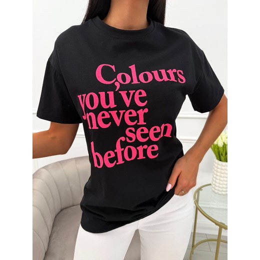Czarny T-shirt z Nadrukiem ze sklepu ModnaKiecka.pl w kategorii Bluzki damskie - zdjęcie 183753644