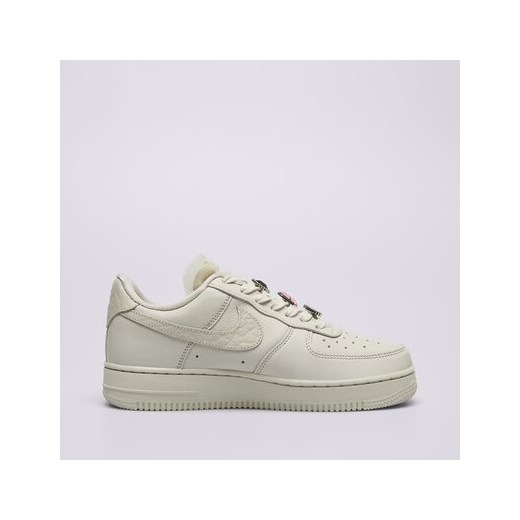 NIKE AIR FORCE 1 LOW PREMIUM ze sklepu Sizeer w kategorii Buty sportowe damskie - zdjęcie 183772680