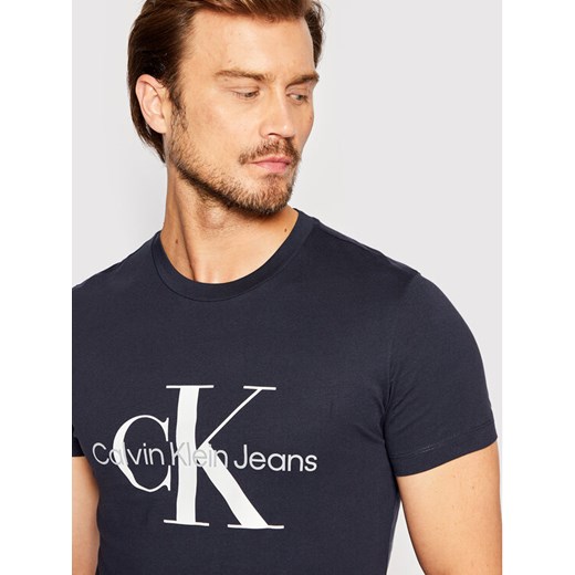 Calvin Klein Jeans T-Shirt J30J320935 Granatowy Slim Fit ze sklepu MODIVO w kategorii T-shirty męskie - zdjęcie 183778524