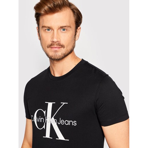 Calvin Klein Jeans T-Shirt J30J320935 Czarny Slim Fit ze sklepu MODIVO w kategorii T-shirty męskie - zdjęcie 183778774