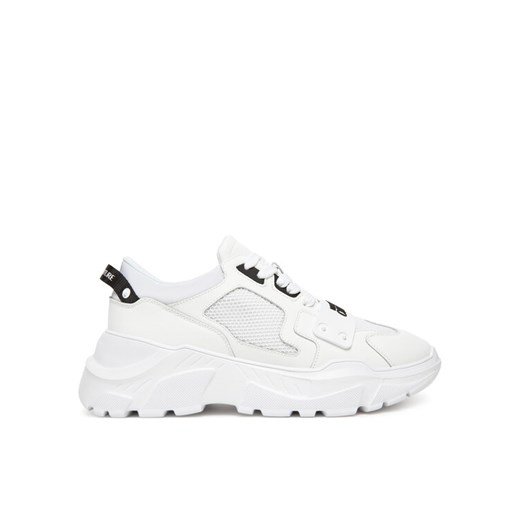 Versace Jeans Couture Sneakersy 78YA3SC4 Biały ze sklepu MODIVO w kategorii Buty sportowe męskie - zdjęcie 183782440