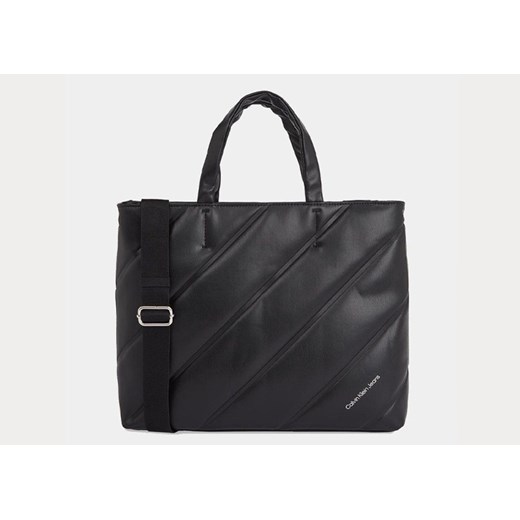 Torebka Calvin Klein Jeans ze sklepu Darbut w kategorii Torby Shopper bag - zdjęcie 183796970