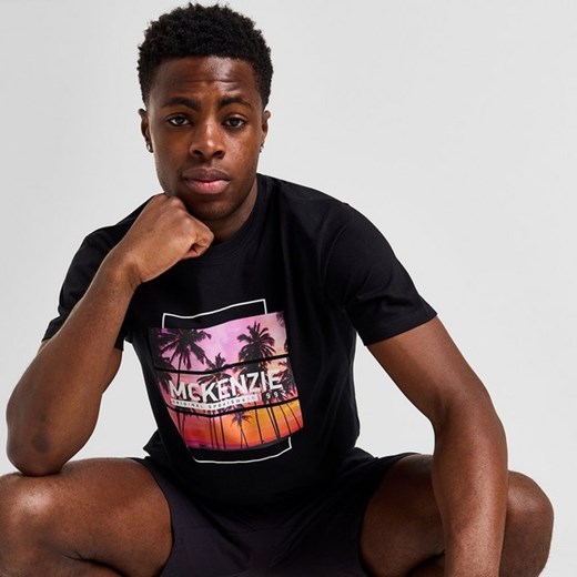 MCKENZIE T-SHIRT SUNSET PALM BLK Mckenzie M okazja JD Sports 
