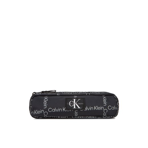 Piórnik Calvin Klein Jeans IU0IU00710 Czarny ze sklepu eobuwie.pl w kategorii Piórniki - zdjęcie 183807610