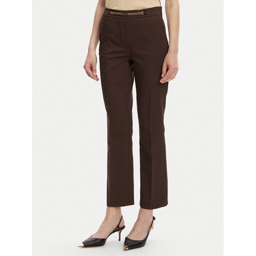 Marciano Guess Spodnie materiałowe 5GGB17 7311A Brązowy Regular Fit ze sklepu MODIVO w kategorii Spodnie damskie - zdjęcie 183813403