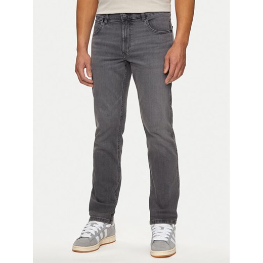 Wrangler Jeansy Greensboro W15Q29Z47 112330502 Szary Straight Leg ze sklepu MODIVO w kategorii Jeansy męskie - zdjęcie 183814241