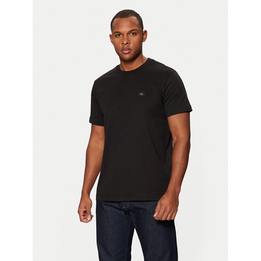 Calvin Klein Jeans T-Shirt J30J327100 Czarny Regular Fit ze sklepu MODIVO w kategorii T-shirty męskie - zdjęcie 183814890