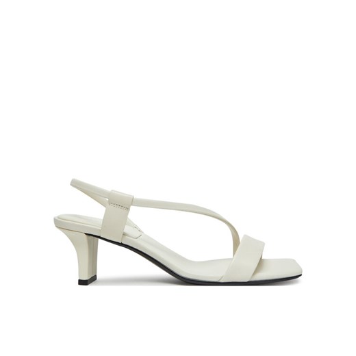 Calvin Klein Sandały Heel Sandal 50 Squared Lth HW0HW02534 Biały ze sklepu MODIVO w kategorii Sandały damskie - zdjęcie 183814952