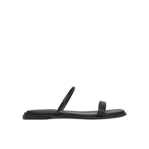 Calvin Klein Klapki Flat Sandal Squared 2-Bar Lth HW0HW02532 Czarny ze sklepu MODIVO w kategorii Klapki damskie - zdjęcie 183815074
