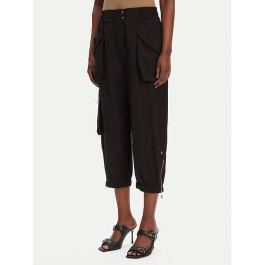 PINKO Spodnie materiałowe Vedrai 104704 A2ER Czarny Regular Fit ze sklepu MODIVO w kategorii Spodnie damskie - zdjęcie 183833141