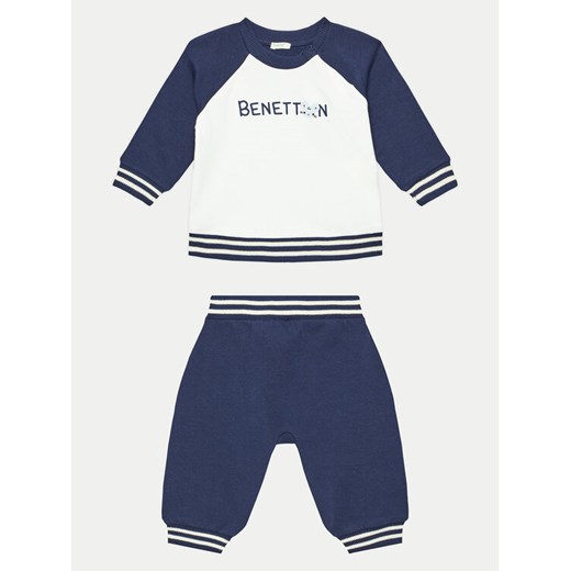 United Colors Of Benetton Dres 32KNAK00Q Niebieski Regular Fit ze sklepu MODIVO w kategorii Dresy dla niemowlaka - zdjęcie 183851763