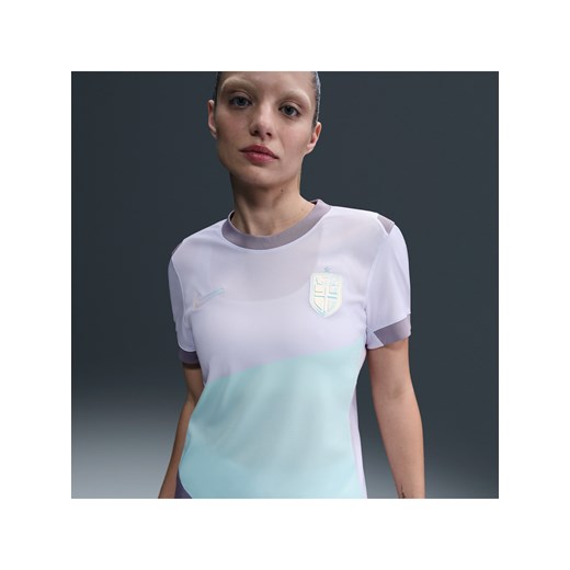 Damska koszulka piłkarska Nike Dri-FIT Norwegia Stadium 2025 (drużyna kobiet) (wersja wyjazdowa) – replika - Fiolet ze sklepu Nike poland w kategorii Bluzki damskie - zdjęcie 183860403