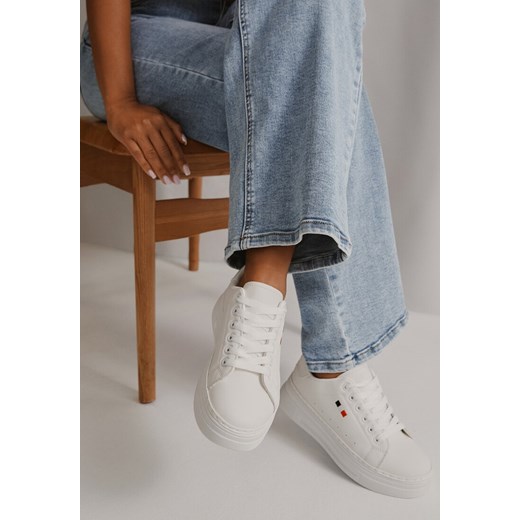 Białe Casualowe Sneakersy na Grubej Podeszwie z Metalicznymi Wstawkami Vailia ze sklepu born2be.pl w kategorii Buty sportowe damskie - zdjęcie 183869601