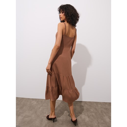 Sukienka Mohito brązowa z wiskozy casual na ramiączkach w serek 