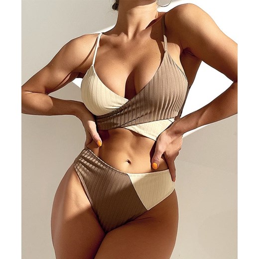 Dwuczęściowe bikini z regulowanymi ramiączkami - Brązowy / S ze sklepu Valetta.pl w kategorii Stroje kąpielowe - zdjęcie 183881054