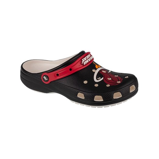 Crocs Chodaki &quot;Miami Heat&quot; w kolorze czarno-czerwonym ze sklepu Limango Polska w kategorii Klapki damskie - zdjęcie 183902170