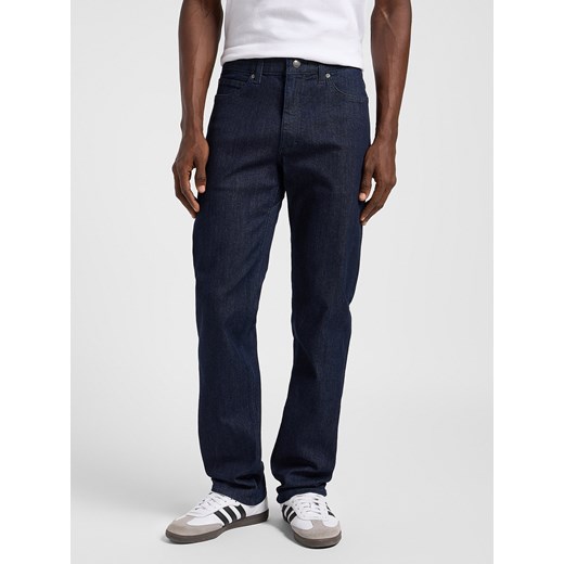 MESKIE SPODNIE LEE LEE X STRAIGHT AVENUE 112359306 ze sklepu YouNeedit.pl w kategorii Jeansy męskie - zdjęcie 183902434