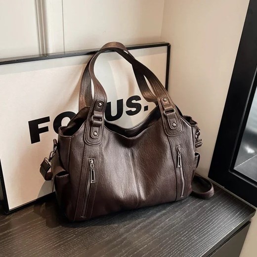 Miękka skórzana torba z kieszeniami - Brązowy ze sklepu Intimica.pl w kategorii Torby Shopper bag - zdjęcie 183902970