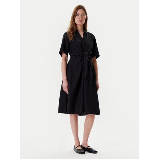 Tommy Hilfiger Sukienka codzienna WW0WW45836 Czarny Regular Fit ze sklepu MODIVO w kategorii Sukienki - zdjęcie 183907684