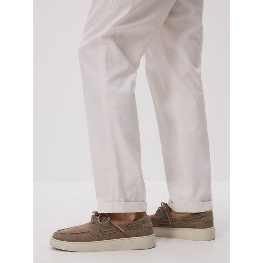 Reserved - Skórzane półbuty - beżowy ze sklepu Reserved w kategorii Mokasyny męskie - zdjęcie 183909461