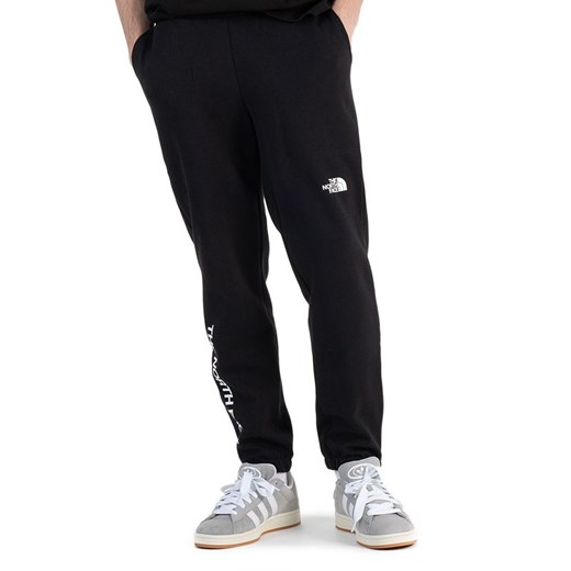 Spodnie The North Face Tech 0A5312WZY1 - czarne ze sklepu streetstyle24.pl w kategorii Spodnie męskie - zdjęcie 183912804