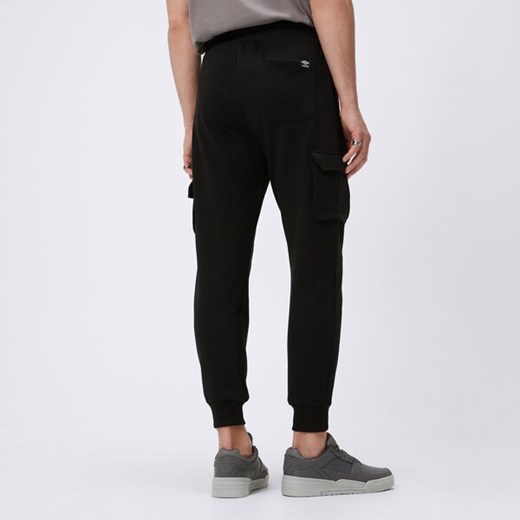 umbro spodnie ess cargo ul125spm02001 Umbro L wyprzedaż 50style.pl