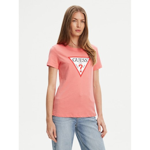 Guess T-Shirt W1YI1B I3Z14 Koralowy Regular Fit ze sklepu MODIVO w kategorii Bluzki damskie - zdjęcie 183941560